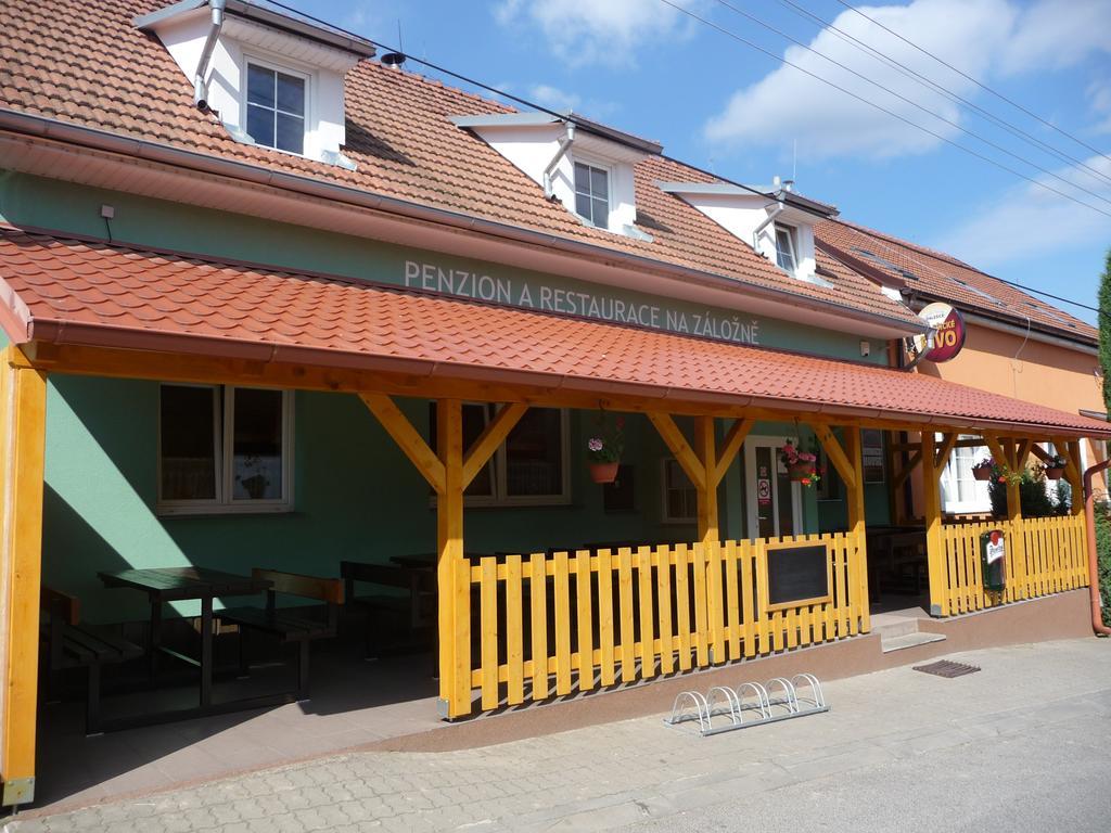 Penzion A Pizzerie Na Zalozne Kobylí Dış mekan fotoğraf
